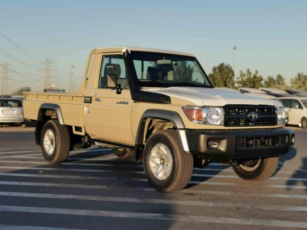 Toyota LandCruiser HardTop LX79_4