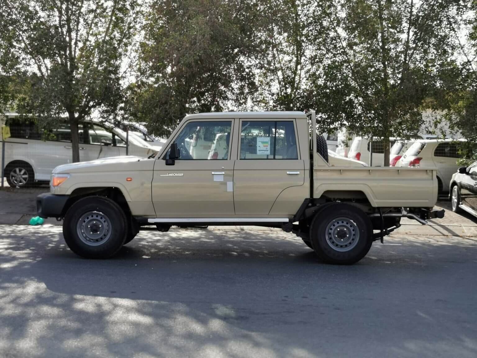 Toyota land Cruiser Double Cabin Pickup HardTop LX79 4WD