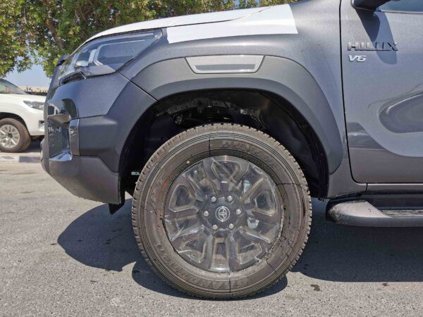 Toyota Hilux Adventure 2022 (Front Tyre)