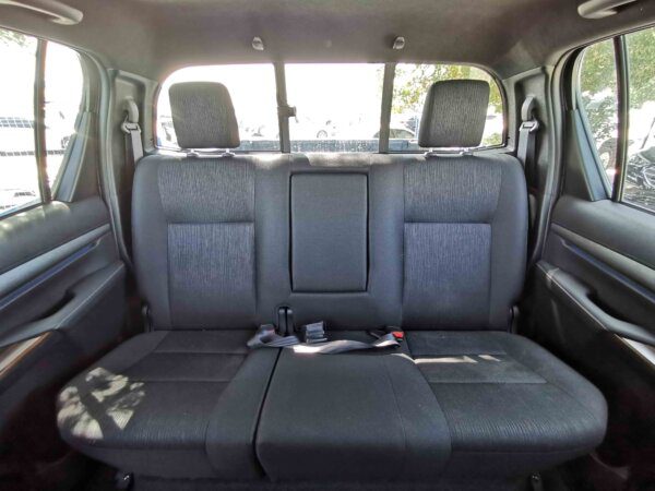 Toyota Hilux Adventure 2022 (Rear Seats)