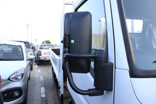 Mitsubishi Canter 2023 4.2D MT Front Mirror — Monstro Hard