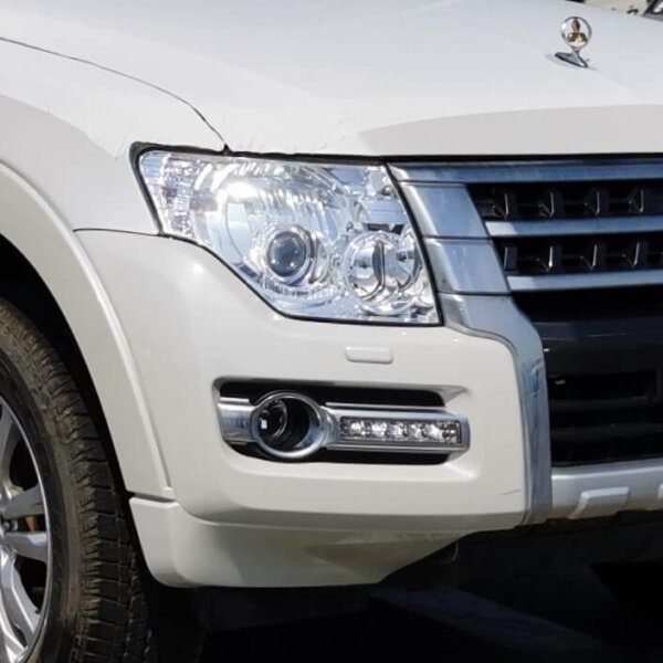 Mitsubishi Pajero GLS 2022 3.8P AT White (Front Light