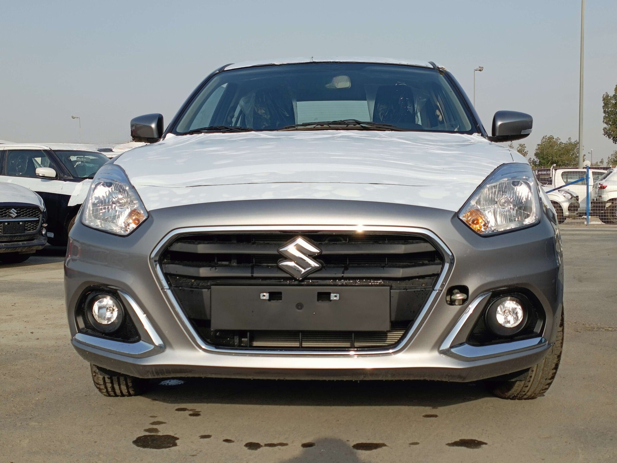 Suzuki Dzire 2023 1.2P Silver — Monstro Hard