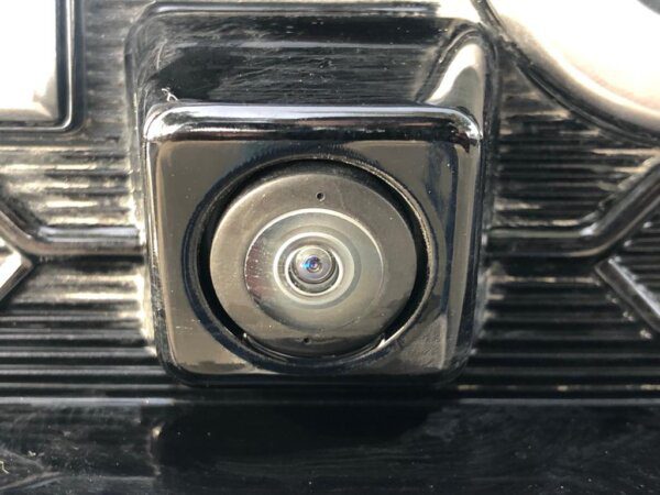 Toyota Hilux GR 2022 4.0P AT Black (Front Camera)