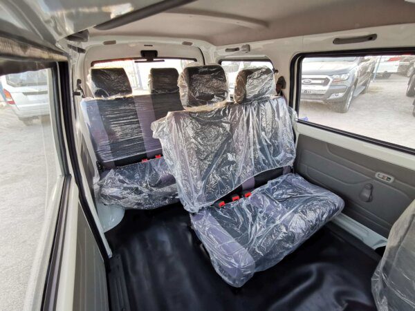 Victory Minibus 2022 1.2P MT (Rear Seats)