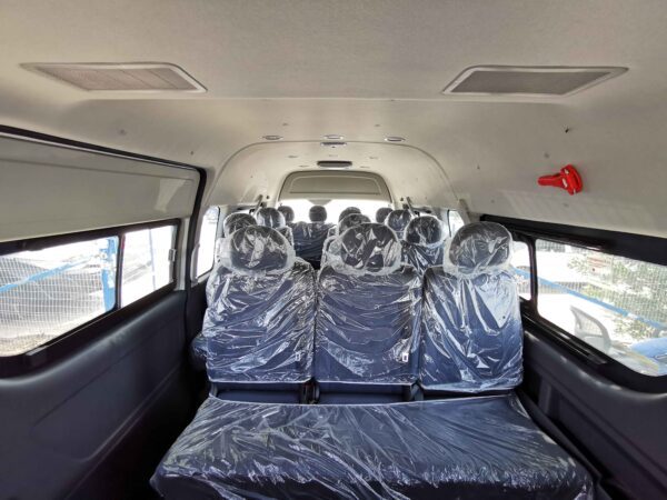 Foton View CS2 2020 2.4P White Full Rear Passenger Seats Profile