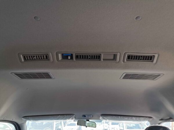 Foton View CS2 2020 2.4P White Rear AC Profile