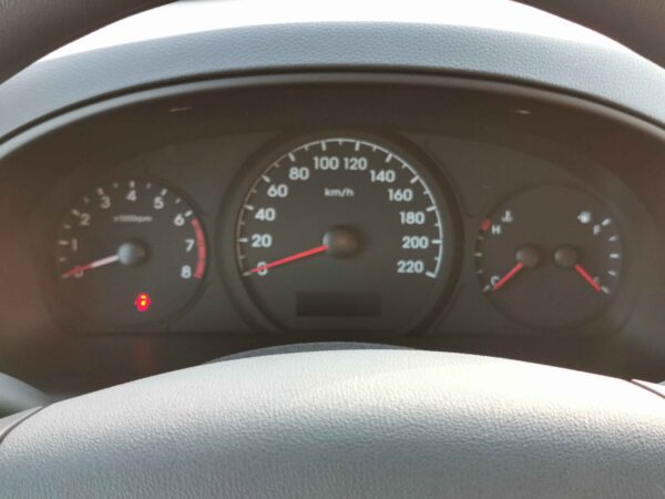 Hyundai H1 Cargo 2022 2.4P White Speedometer Profile