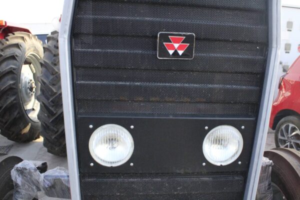 Massey Ferguson 290 2022 4.0D 2WD Front Light