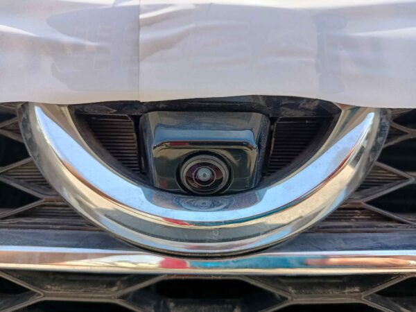 Nissan Petrol Platinum 2021 5.6P Black Front Camera Profile