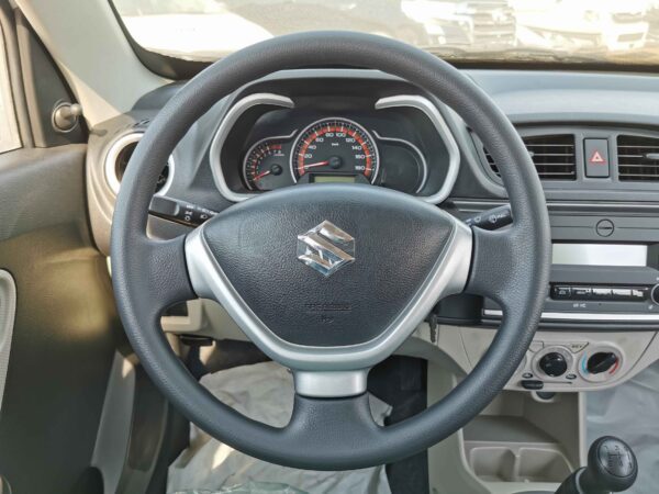 Suzuki Alto GLX 2023 0.8P Gray Steering Wheel Profile