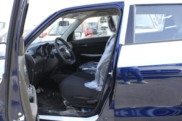 Suzuki Swift GLX 2023 1.2P Blue Front Driver Seat Profile