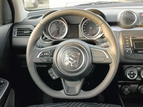 Suzuki Swift GLX 2023 1.2P Red Steering Wheel Profiel