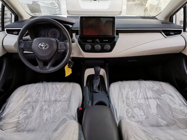 Toyota Corolla XLI 2020 1.6P White Full Console Profile
