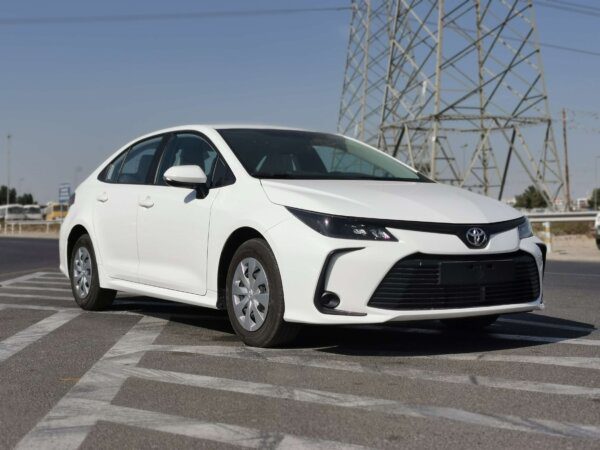 Toyota Corolla XLI 2020 1.6P White Full Front Right Profile