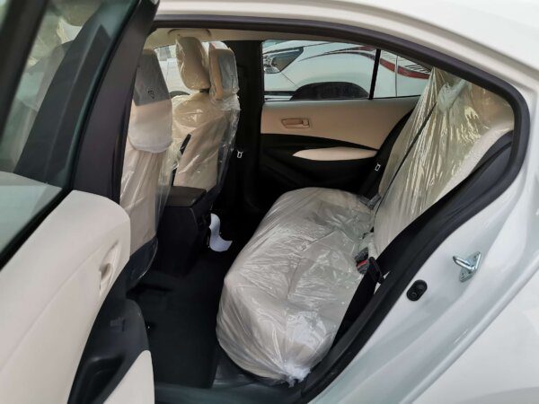 Toyota Corolla XLI 2020 1.6P White Full Rear Left Passenger Profile