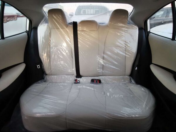 Toyota Corolla XLI 2020 1.6P White Full Rear Passenger Seat Profile