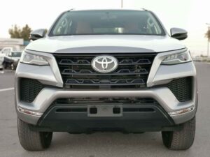 Toyota Fortuner TGN156 2022 2.7P Silver