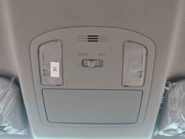 Toyota Fortuner TGN156 2022 2.7P Silver Roof Light Profile