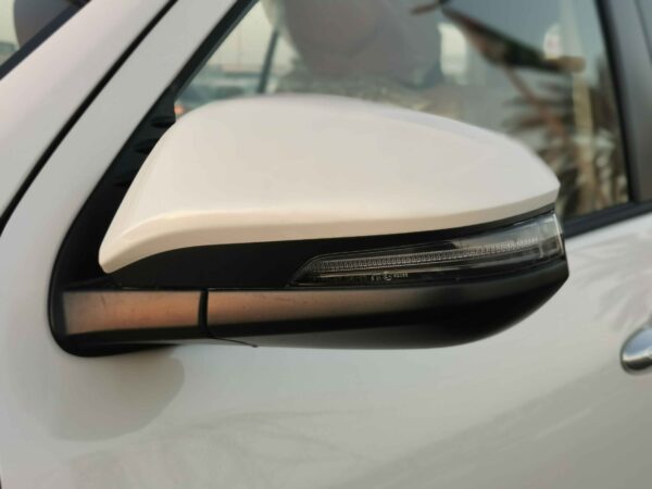 Toyota Fortuner TGN156 2022 2.7P White Side Mirror Profile