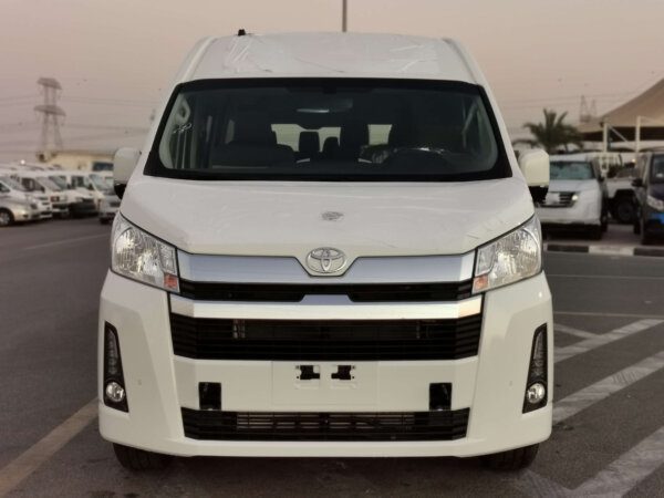 Toyota Hiace High Roof GL 2022 2.8D White Full Front Profile