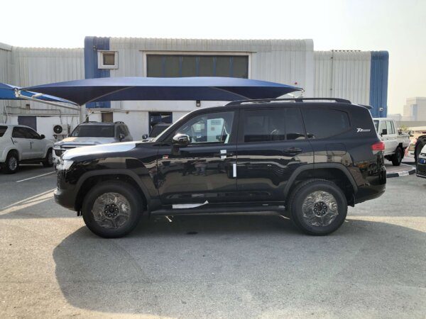 Toyota Land Cruiser GR 2022 3.3D Black Left Full Profile