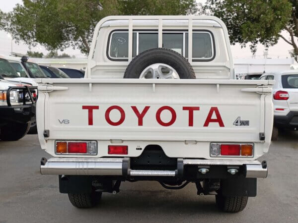 Toyota Land Cruiser LC79 Double Cabin 2022 4.5D White Full Back Profile