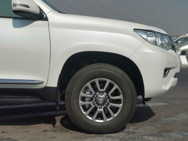 Toyota Prado TXL 2022 2.7P White Alloy Wheel Profile