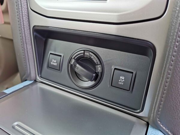 Toyota Prado TXL 2022 2.7P White High Low Gear & Other Buttons Profile