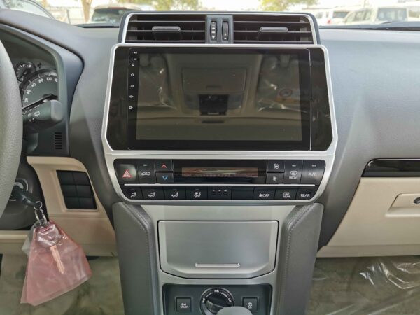 Toyota Prado TXL 2022 2.7P White Multimedia System Profile