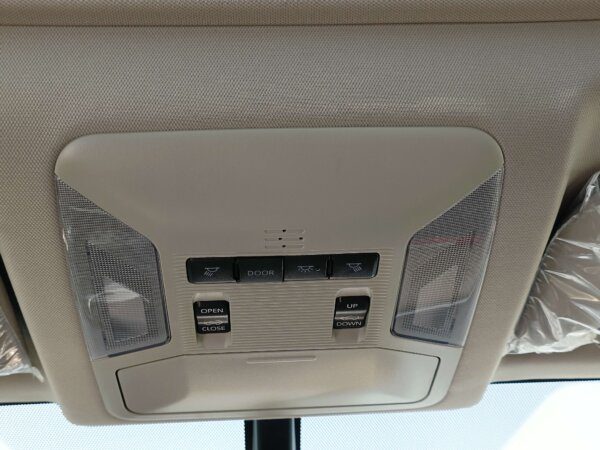 Toyota RAV-4 2022 2.0P White Sunrrof Buttons Profile