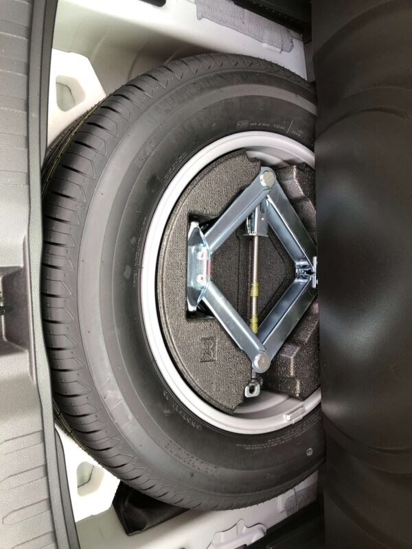 Toyota RAV-4 Hybird 2022 2.5P White Back Spare Tyre Profile