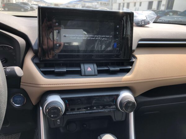 Toyota RAV-4 Hybird 2022 2.5P White Multimedia System