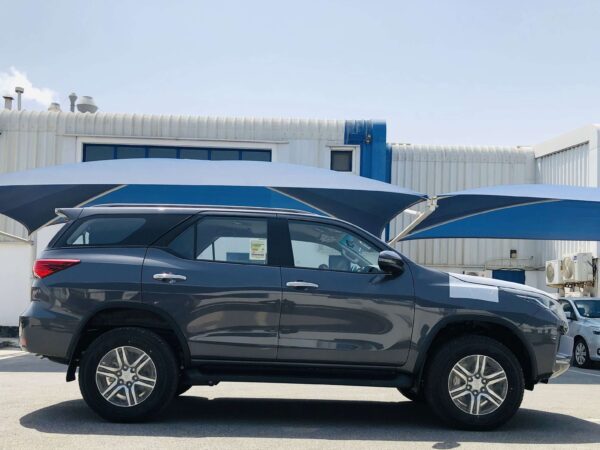 toyota fortuner 2.7 2023 grey right side profile scaled — Monstro Hard