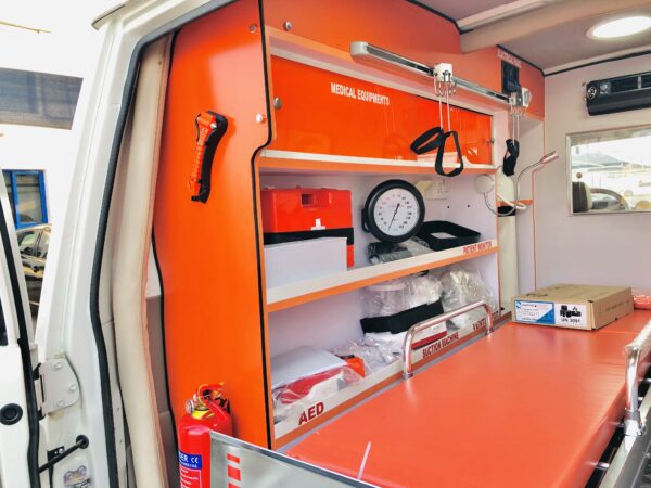 Land Cruiser Off-road ambulance - cabinet