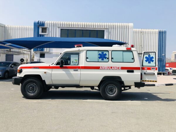 Toyota Land Cruiser 78 2024YM 4x4 Off-Road Ambulance - Image 2