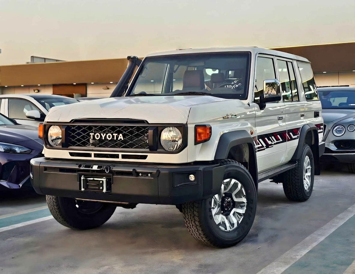 TOYOTA LANDCRUISER HARDTOP LX LC76 2026 PETROL V6 4.0L A/T