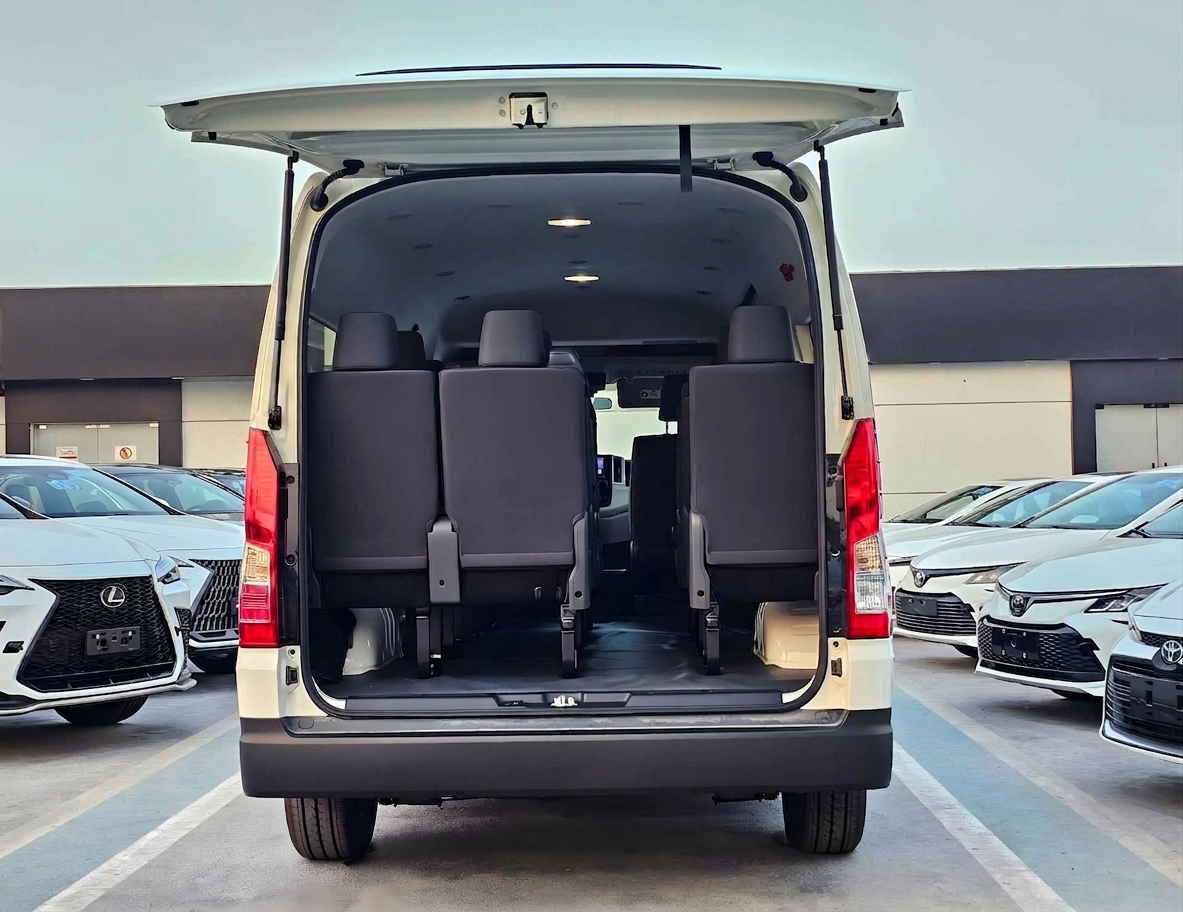 TOYOTA HIACE HIGHROOF DX PASSENGER 2026 DIESEL V4 2.8L M/T - Image 19