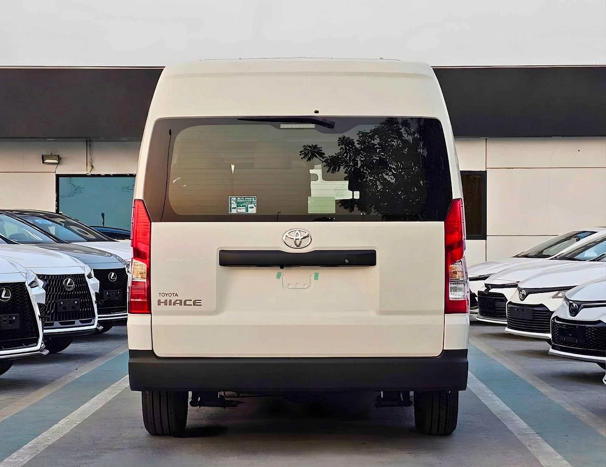 TOYOTA HIACE HIGHROOF DX PASSENGER 2026 DIESEL V4 2.8L M/T - Image 20