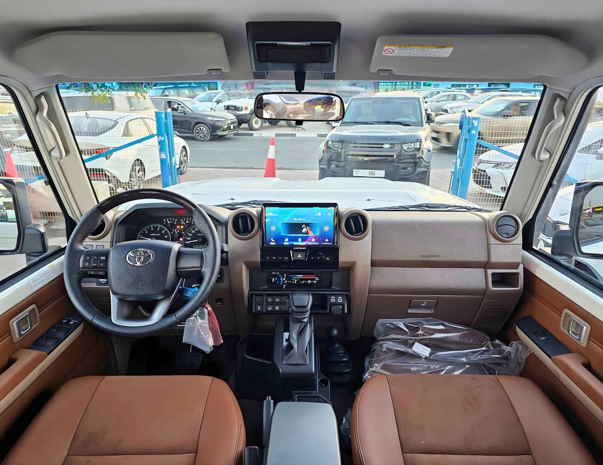 TOYOTA LANDCRUISER HARDTOP LX LC76 2026 PETROL V6 4.0L A/T - Image 10