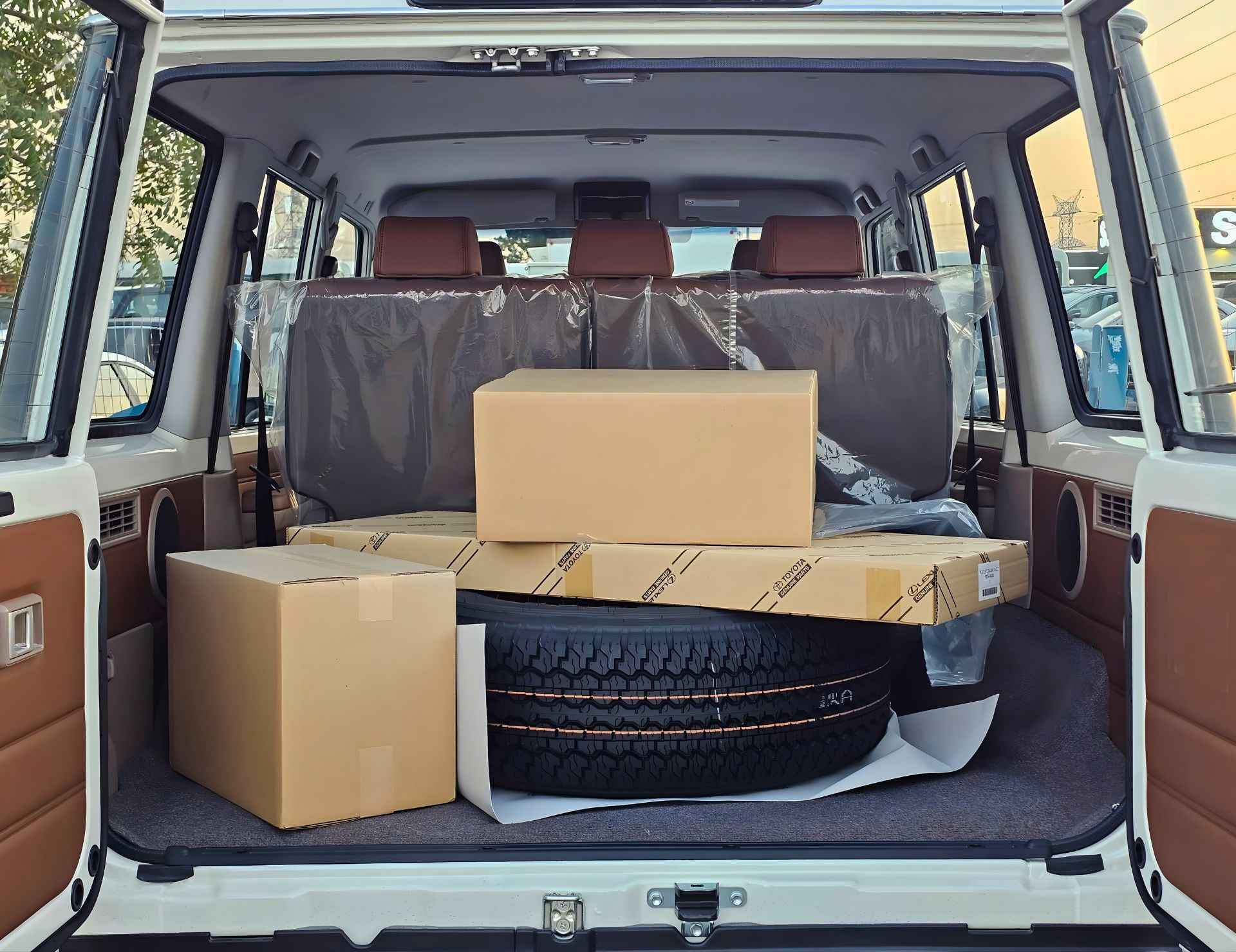 TOYOTA LANDCRUISER HARDTOP LX LC76 2026 PETROL V6 4.0L A/T - Image 27