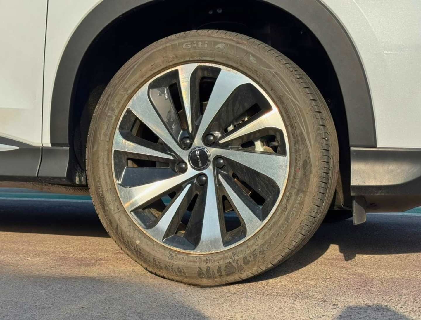BYD SONG PLUS PHEV LUXURY HYBRID 2026 PETROL V4 1.5L A/T - Image 4