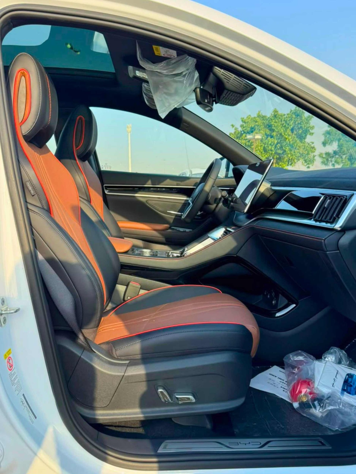 BYD SONG PLUS PHEV LUXURY HYBRID 2026 PETROL V4 1.5L A/T - Image 7
