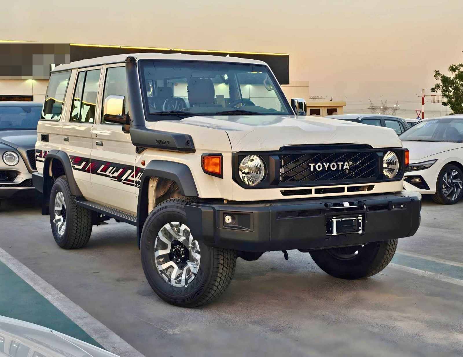 TOYOTA LANDCRUISER HARDTOP LX LC76 2026 PETROL V6 4.0L A/T - Image 3