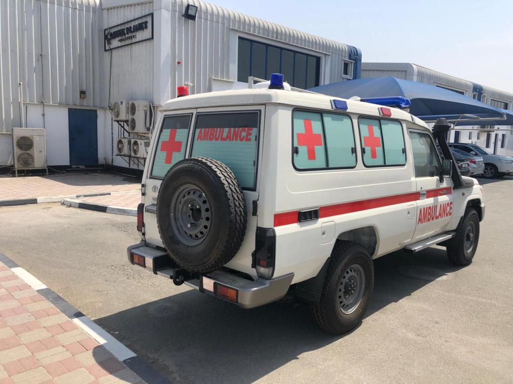 TOYOTA LANDCRUISER HARD TOP AMBULANCE - Image 4