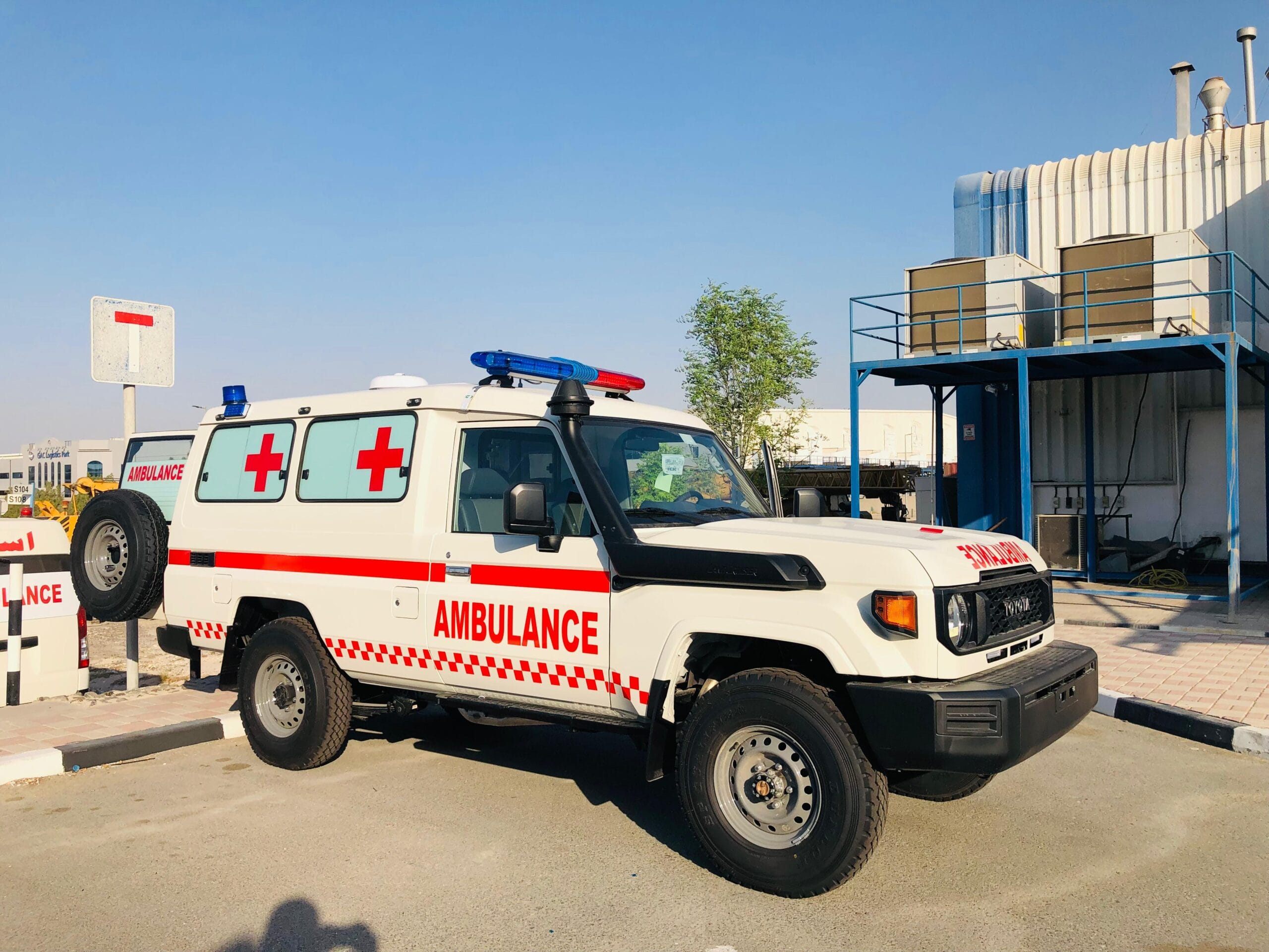 HARDTOP AMBULANCE