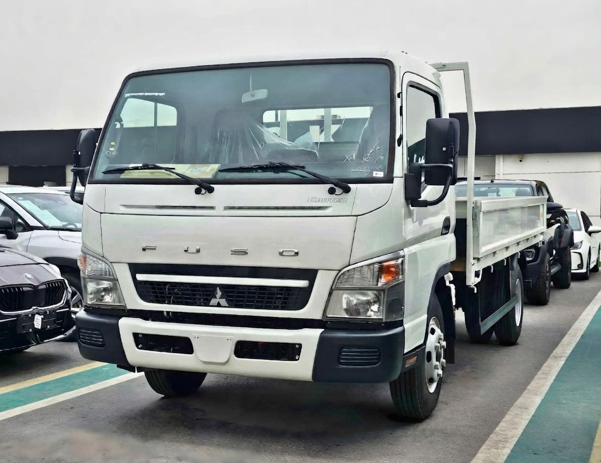 MITSUBISHI FUSO CANTER CARGO 2026 DIESEL V6 4.2L M/T - Image 2