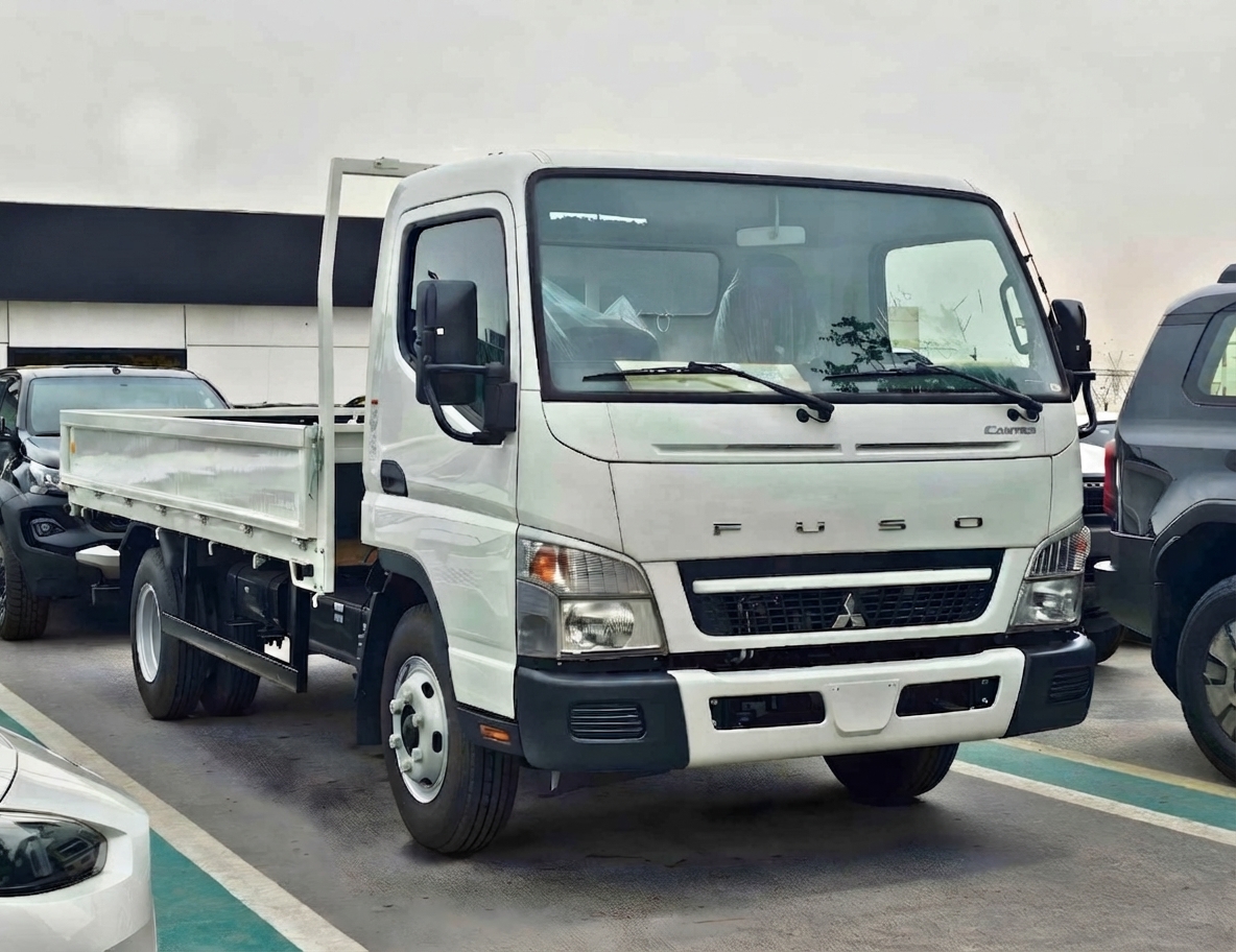 MITSUBISHI FUSO CANTER CARGO 2026 DIESEL V6 4.2L M/T - Image 3