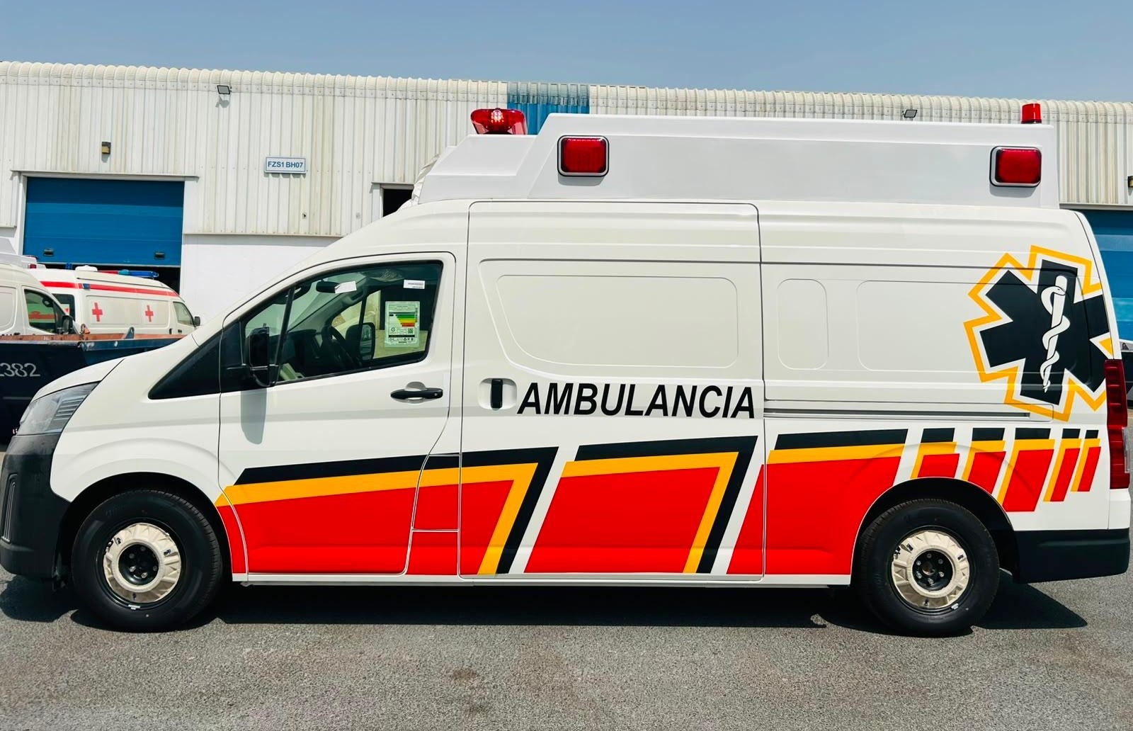 TOYOTA HIACE V4 2.8L DIESEL A/T 2026 AMBULANCE - Image 17