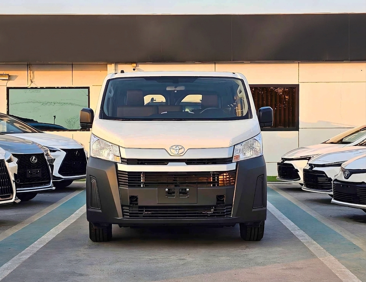 TOYOTA HIACE CARGO MIDROOF 2026 PETROL 3.5L V6 A/T